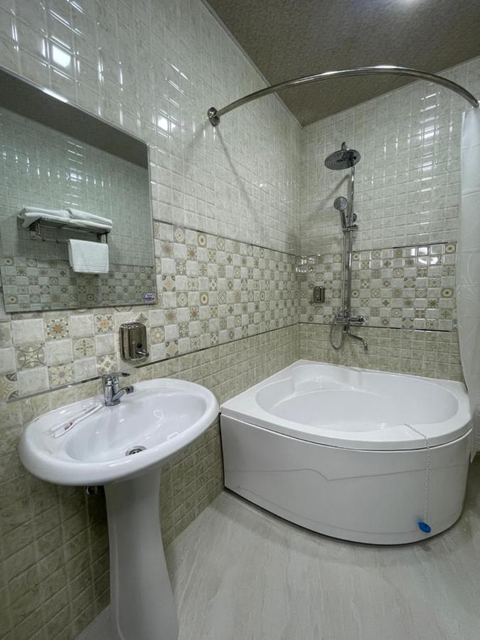 Imam Azam Hotel Samarkand Esterno foto