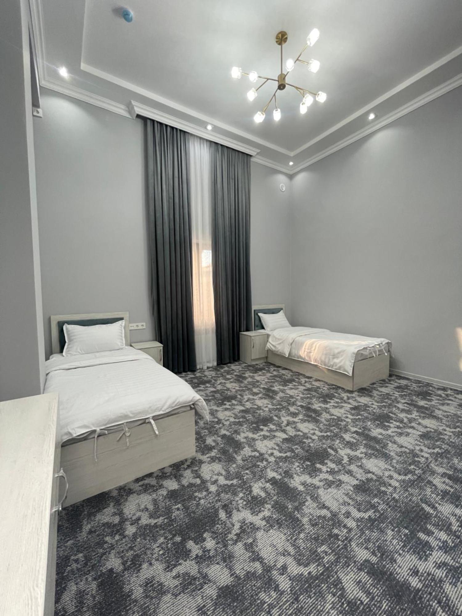 Imam Azam Hotel Samarkand Esterno foto