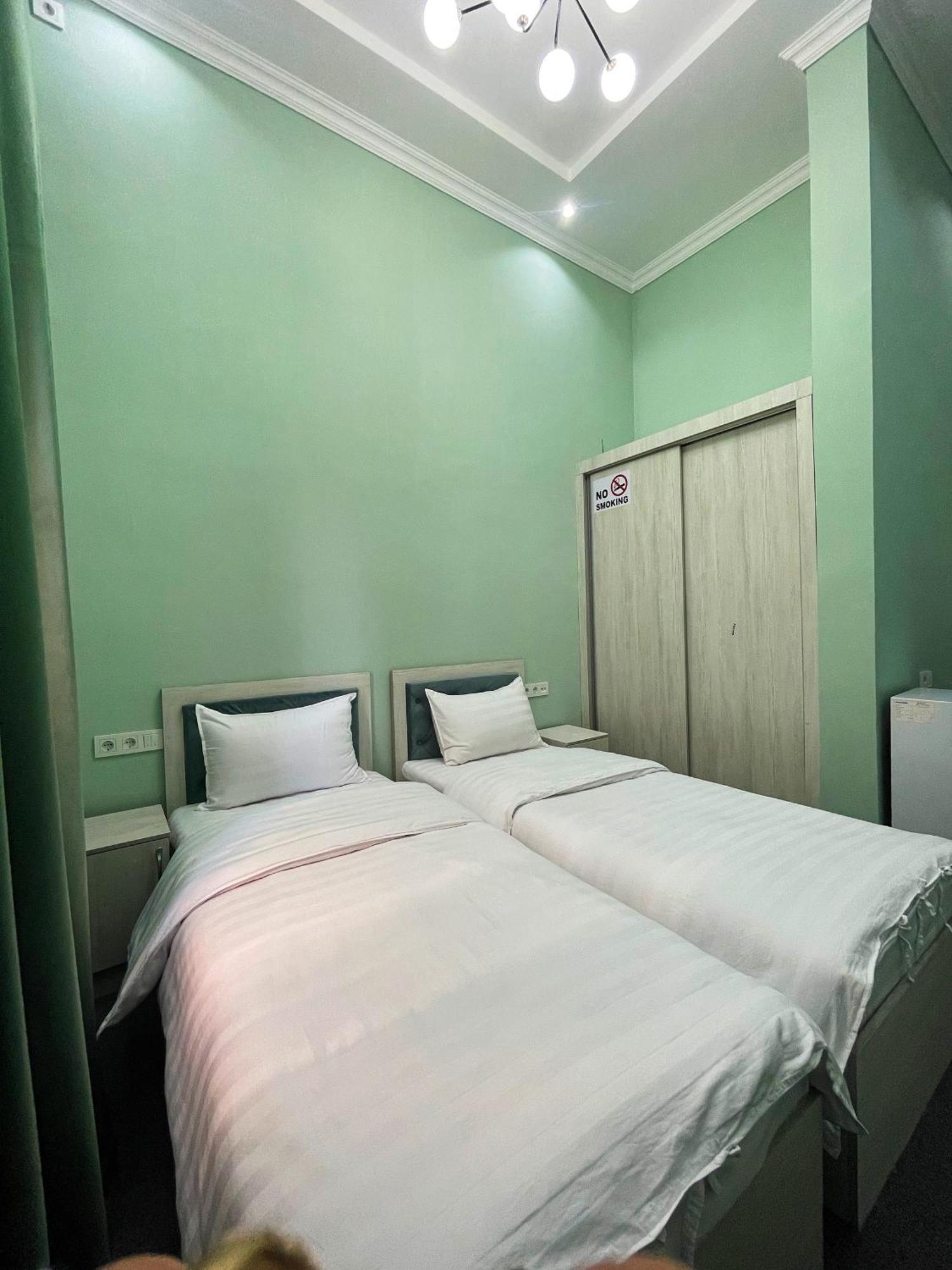 Imam Azam Hotel Samarkand Esterno foto