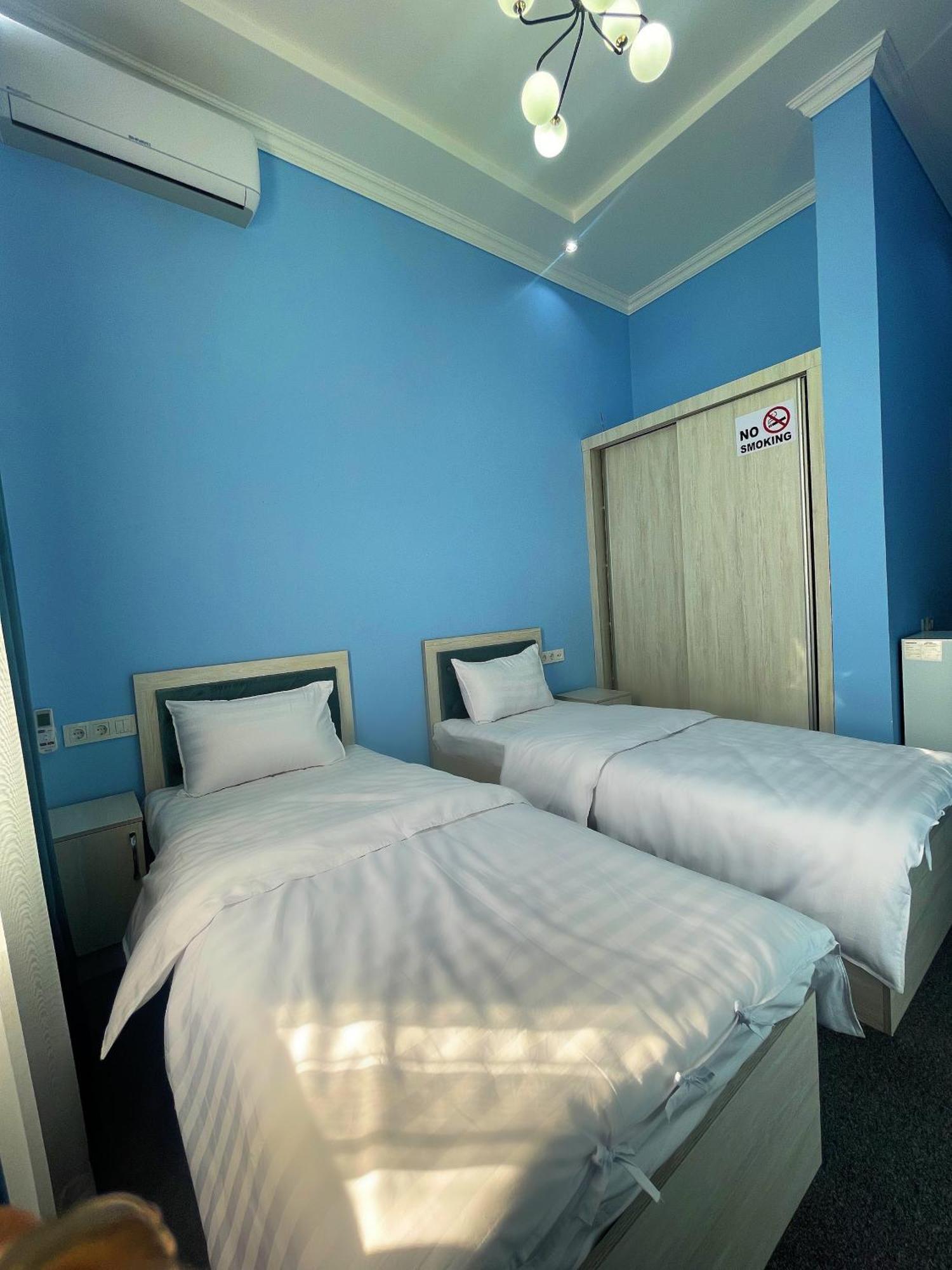 Imam Azam Hotel Samarkand Esterno foto